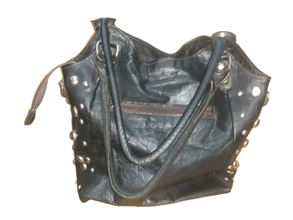 Bolso de Mujer con Remaches - Elegancia y Estilo para Tu Día a Día - Luna Bordada