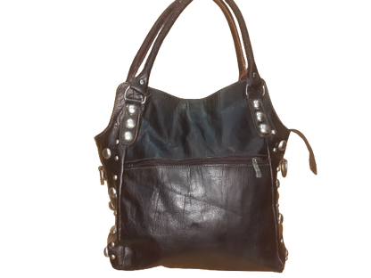 Bolso de Mujer con Remaches - Elegancia y Estilo para Tu Día a Día - Luna Bordada