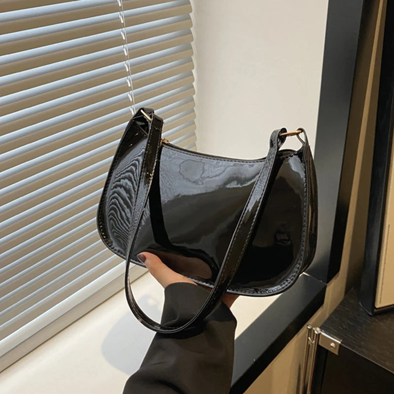 Bolso Hobo Retro para Mujer en Piel Sintética PU Premium | Elegancia para Cada Momento