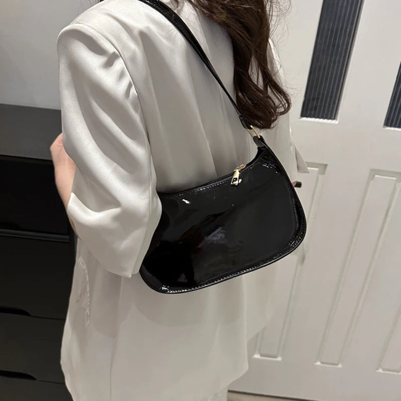 Bolso Hobo Retro para Mujer en Piel Sintética PU Premium | Elegancia para Cada Momento
