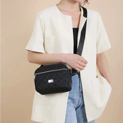 Sac à bandouler premium pour femmes : Style, confort et polyvalence pour votre vie quotidienne - Lune brodée